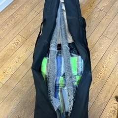 ⚠️値下げしました⚠️自立式ハンモック✨耐荷重約300キロ 大人2人入れます 収納ケース付 青 組み立て簡単 快適の画像
