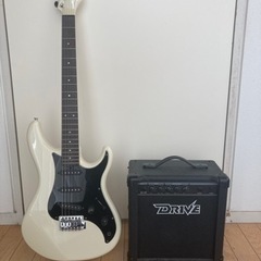 (決まりました)エレキギター(ストラトキャスター)&アンプセット
