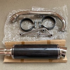 新品カーボンマフラー