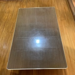 お話中【値下げしました】7/9まで。折りたたみテーブル🪆