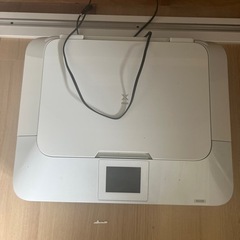 コピー機　白　Canon