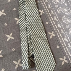 美品　アルマーニ　コレツォーニ　ネクタイ　グリーンの画像