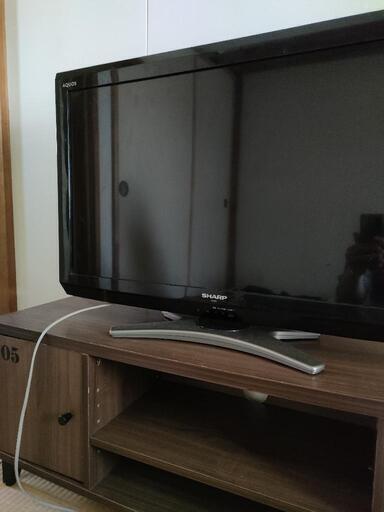 【取りに来て頂ける方限定価格】SHARP LC-32E7 32型+テレビ台