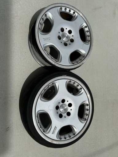 OZのタイヤです