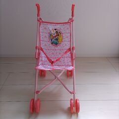 オモチャのベビーカーの画像