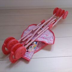 オモチャのベビーカーの画像