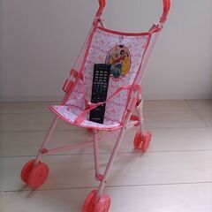 オモチャのベビーカーの画像