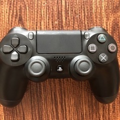 PS4 pro 本体 1TBの画像