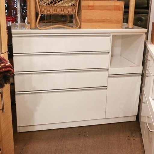 NITORI キッチンカウンター　レジューム キッチンカウンター　キッチン収納　食器棚　カップボード　レンジボード　棚　キッチンラック　作業台　スライドレール　ハイタイプ