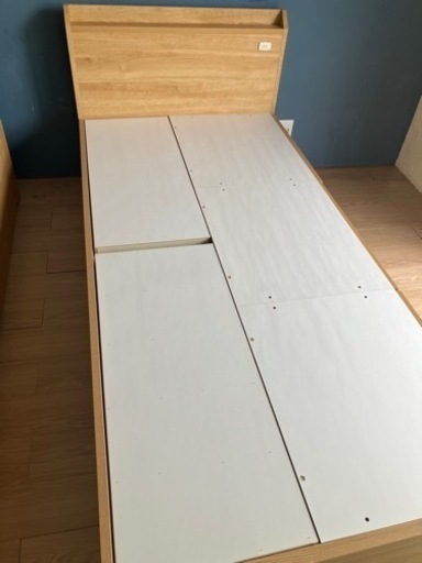 ニトリ　シングルベッドフレーム