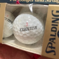 SPALDING ゴルフボールの画像