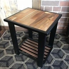 オシャレサイドテーブル残り1個の画像