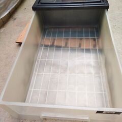 無料　中古品　衣装用の引き出しケース　(w)41x(d)62x(h)21cm　(取りに来ていただける方)の画像