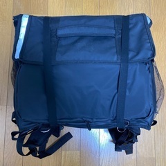Uber Eats配達バッグの画像