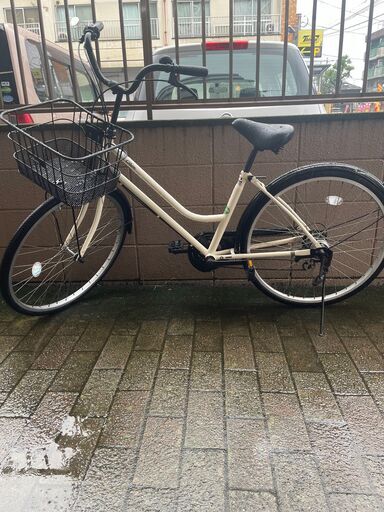 リサイクルショップどりーむ荒田店　No783 エコNo16488X 自転車　シティサイクル　２６インチ　ギア切り替え付き♪　LEDライト付き♪　ママチャリ　大人気♪　早い者勝ちです♪