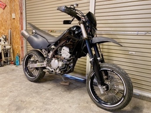 カワサキ　Dトラッカー　配送可能　支払いは現金or振り込みも可能