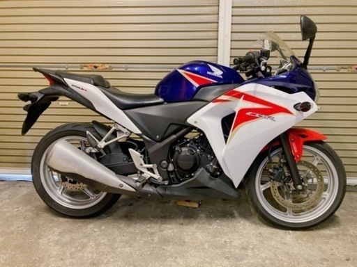 ホンダ　CBR250R 配送可能　支払いは現金or振り込み　も可能
