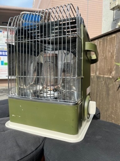 カセットガスストーブ　イワタニ極暖