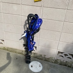 B型ベビーカーの画像