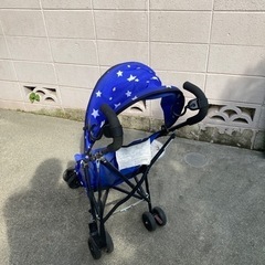 B型ベビーカーの画像