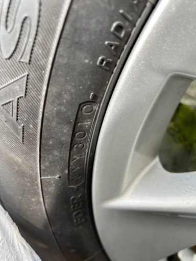 215-60R17 ホイール付き　4本　新車外し