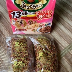 犬、猫用ペットフードの画像