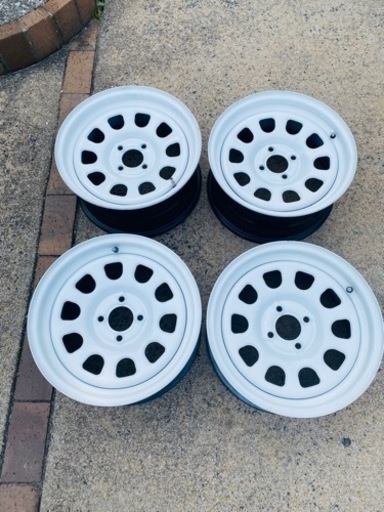 15インチ 7j+20 PCD100 デイトナスチールホイール