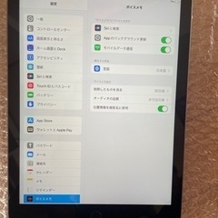 iPad第5世代　32G B セルラーau UQモバイル