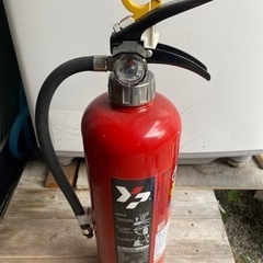 業務用蓄圧式消火器 期限2028年末 2本
