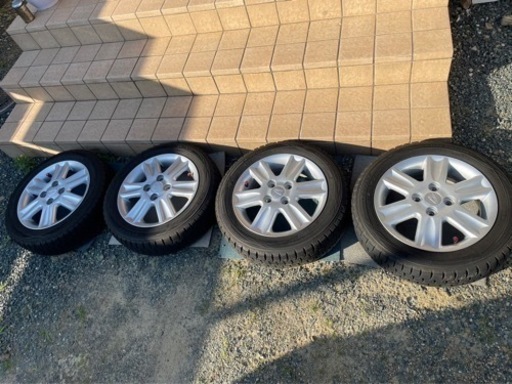 ダイハツ純正ホイール&スタッドレスタイヤ4本セット