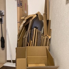 不要なダンボール