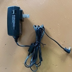 ACアダプター 5V 2.0A センター➕