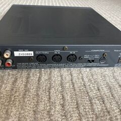 Roland MIDI音源 SC-88VL と キーボード PC-180 のセットの画像