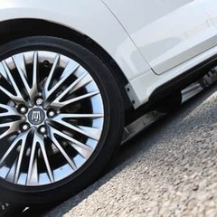 220系純正ホイール装着車🚗✨　トヨタ クラウン アスリート　Ｓ
