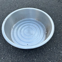 【お取引終了】金属製タライの画像