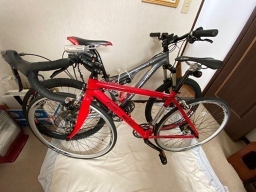 (取引中)クロスバイク(赤)