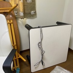 コタツ 白い 正方形 テーブル