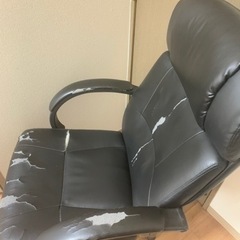オフィスチェアになりますの画像