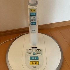 【引取りお相手見つかりました】YAMAZEN DCモーター扇風機 リモコン付き30cm ５枚羽根YLX-D302の画像