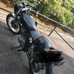 SR400 ｶﾌｪ仕様 低走行の画像