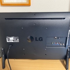 32型　液晶テレビ　リモコン•B-CASカード付きの画像