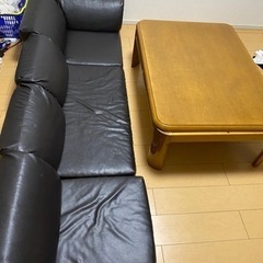 [引取り者決まりました]ガスコンロ　テーブル　ソファー　炊飯器　その他