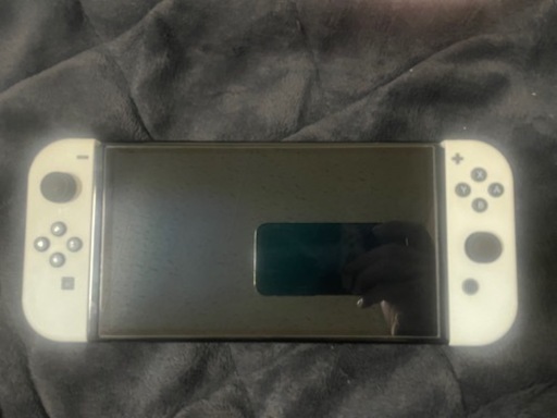 【中古】任天堂Switch(有機EL)ホワイト譲ります
