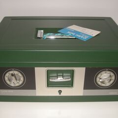 R246 KOKUYO コクヨ 手さげ金庫 CASH BOX C...