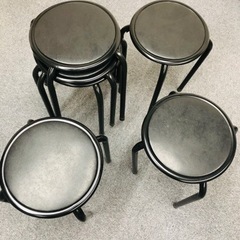美品！パイプ椅子 【合計:11脚あります】丸いす 黒色 ブラック