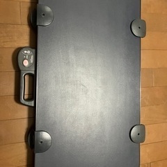 ズボンプレッサー　東芝HIP-11L［ジャンク］
