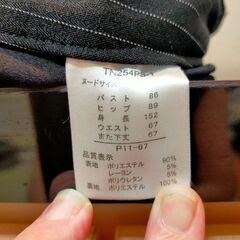 【クリーニング済み！】ピンストライプのスーツの画像