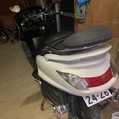 グランドマジェスティ250の画像