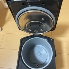 取引中　
再値下げ！！アイリスオーヤマポットの画像