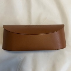 オリバーピープルズ　メガネケースの画像